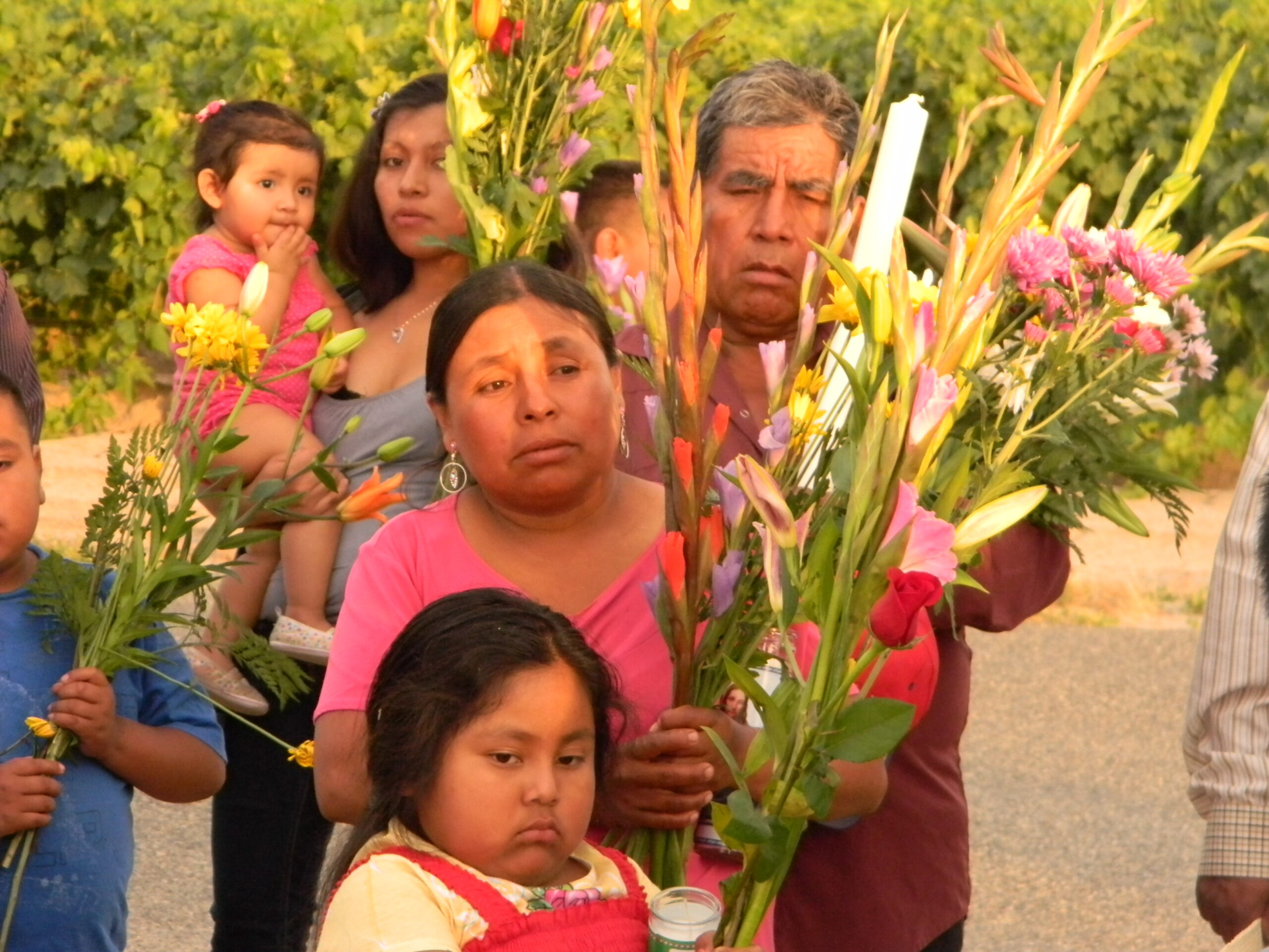 Mission of Padre Migrante: "Walk with My People in Crisis" - "Camina con mi pueblo en crisis"
