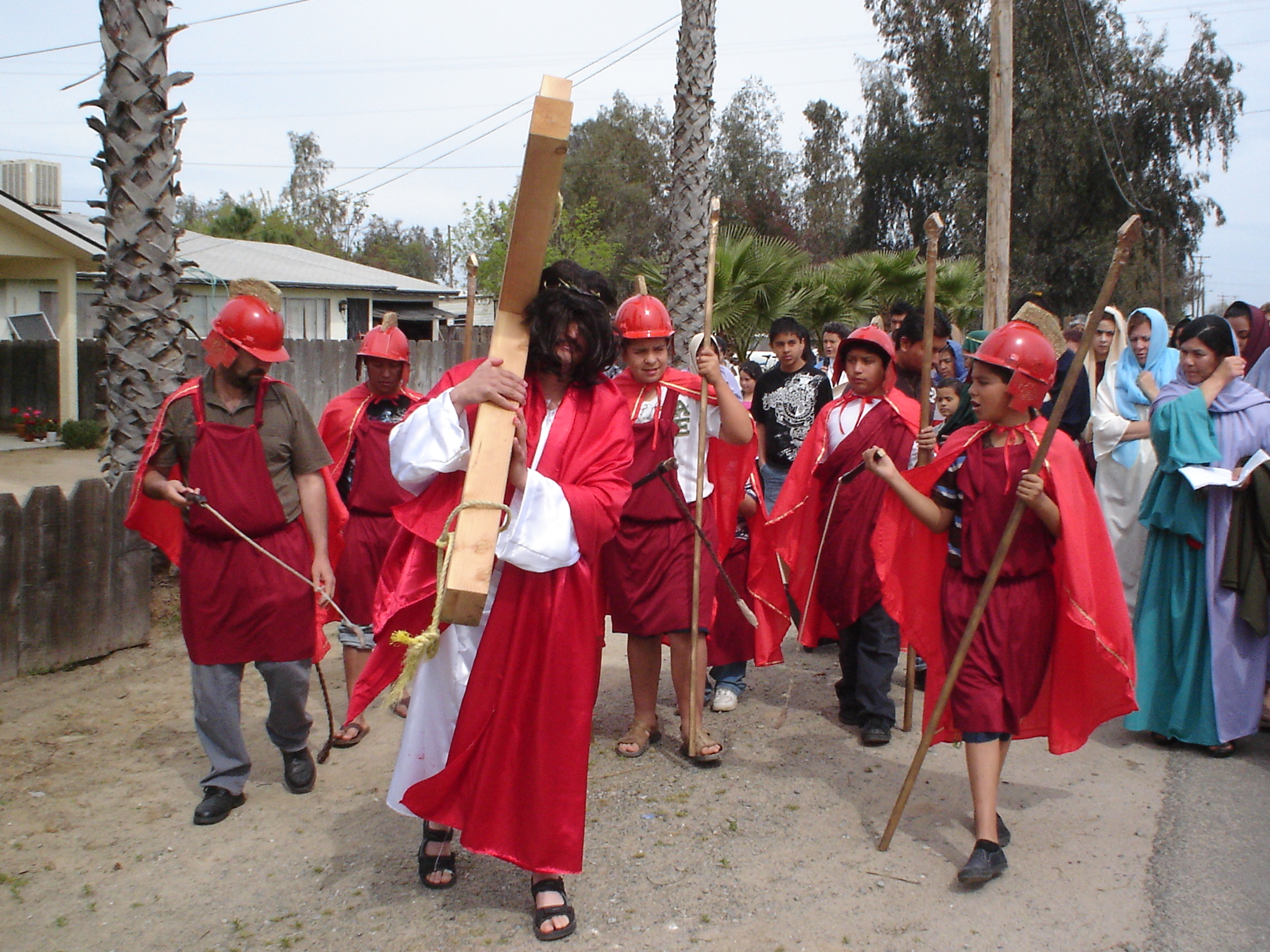 2. The Triduum: Viernes Santo - Good Friday